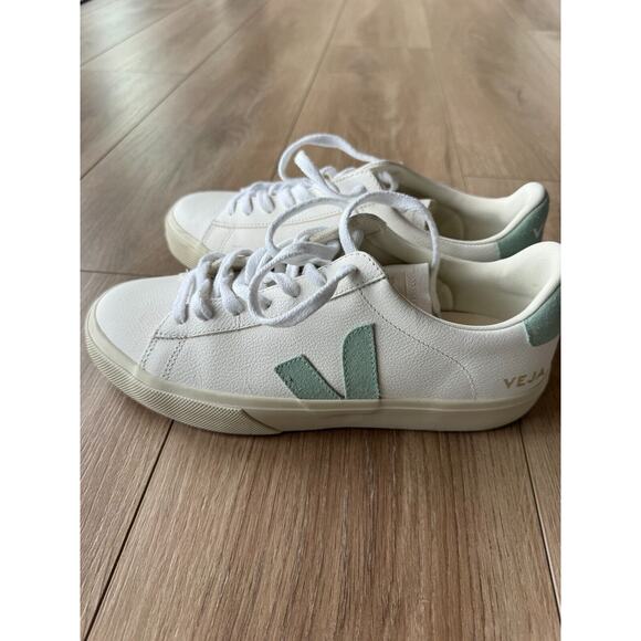VEJA Shoes - Veja Campo ChromeFree Leather Size 9 EUR 40 Sneaker White Matcha Green Low